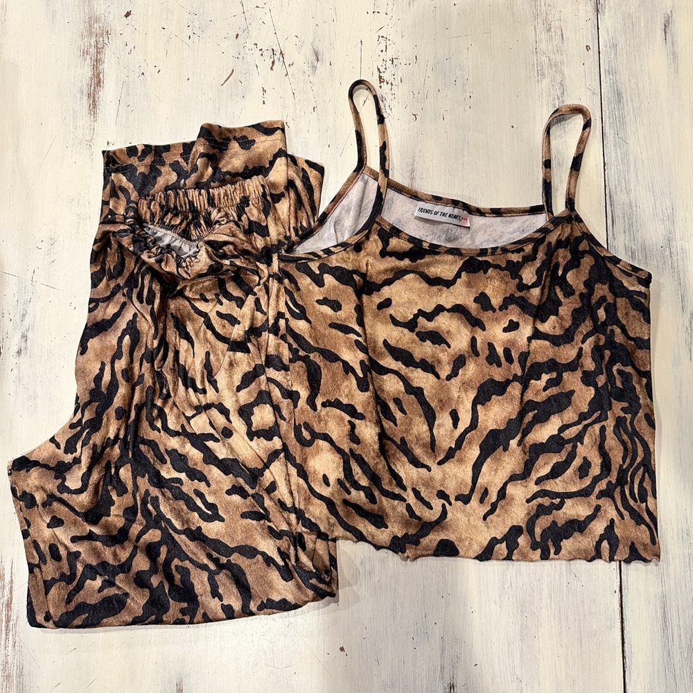 Tiger Print Crop Top & Pant Set | 2-Piece Lounge / Festival Outfit